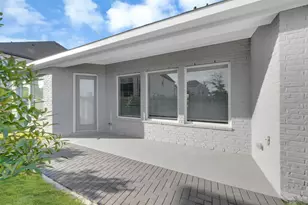 127 Chatsworth Ln, Shenandoah, TX 77384 - Photo 21