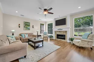 1238 Willow Branch Dr, League City, TX 77573 - Photo 9