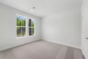 2708 Grand Fountains Dr, Houston, TX 77054 - Photo 25