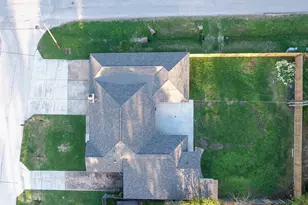 4914 29th St, Dickinson, TX 77539 - Photo 3