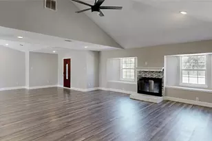 4914 29th St, Dickinson, TX 77539 - Photo 9