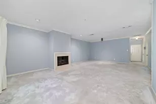 2220 Welch St, Houston, TX 77019 - Photo 5
