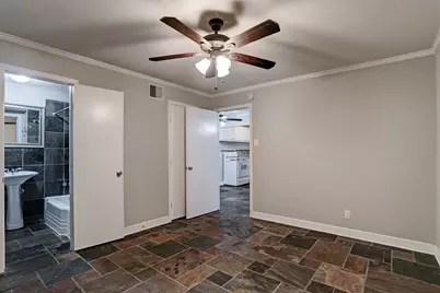 405 Hawthorne Street #13, Houston, TX 77006 - Photo 7