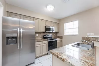 1926 Avenue B, Katy, TX 77493 - Photo 5