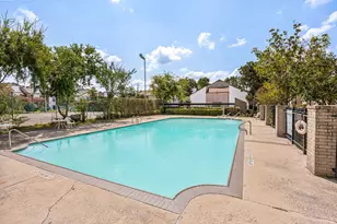 10047 Westpark Dr, Houston, TX 77042 - Photo 19