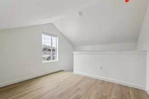 905 74th St, Houston, TX 77011 - Photo 9