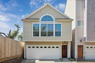 1632 W 13th St, Houston, TX 77008 - Photo 1