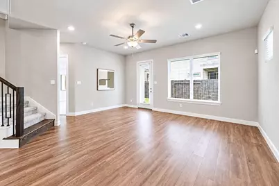 3012 Skyrock Drive, Houston, TX 77063 - Photo 3