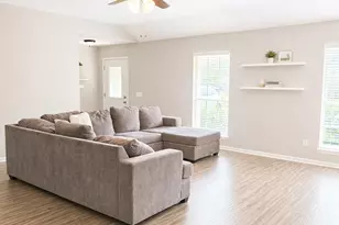 4706 Rainbow Run, Sugar Land, TX 77479 - Photo 5