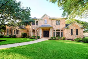 60 Champion Villa Dr, Houston, TX 77069 - Photo 1