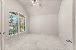 11123 Maidenfair Dr, Tomball, TX 77375 - Photo 7