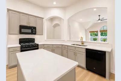 11123 Maidenfair Drive, Tomball, TX 77375 - Photo 15