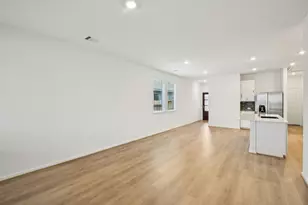 16686 Sterling Clf St, Conroe, TX 77302 - Photo 7