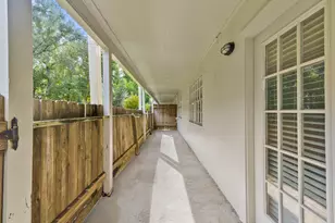 12633 Memorial Dr, Houston, TX 77024 - Photo 11