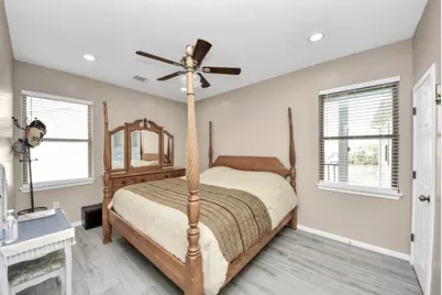 6543 Crestford Lane, Pasadena, TX 77505 - Photo 19