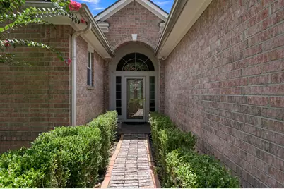 10211 Wildwood Park Lane, Houston, TX 77070 - Photo 3