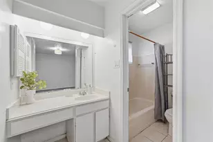 12126 Pine Knoll Dr, Houston, TX 77099 - Photo 17