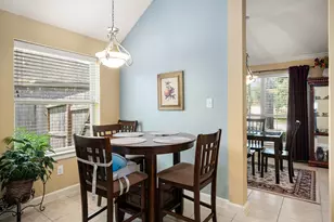 14310 Brody Falls Ct, Houston, TX 77044 - Photo 15
