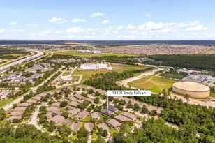 14310 Brody Falls Ct, Houston, TX 77044 - Photo 49