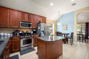 14310 Brody Falls Ct, Houston, TX 77044 - Photo 15