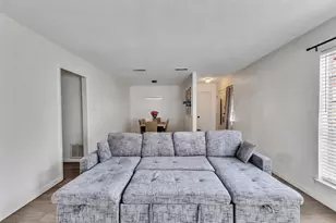 11657 Sabo Rd, Houston, TX 77089 - Photo 9