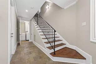 105 Detering St, Houston, TX 77007 - Photo 7