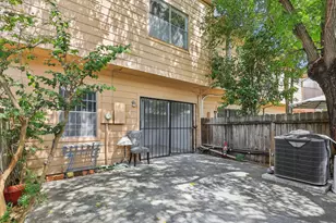 7700 Creekbend Dr, Houston, TX 77071 - Photo 3