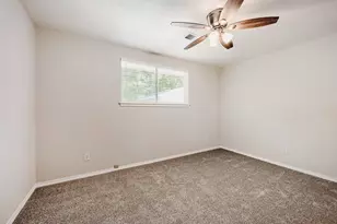 110 Stratmore Dr, Friendswood, TX 77546 - Photo 13
