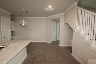 11404 Lucky Fls Dr, Houston, TX 77047 - Photo 5