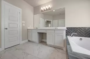 11404 Lucky Fls Dr, Houston, TX 77047 - Photo 13