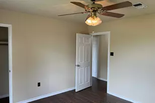 918 Fairway Dr, Navasota, TX 77868 - Photo 15