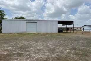 918 Fairway Dr, Navasota, TX 77868 - Photo 21