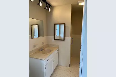 918 Fairway Drive, Navasota, TX 77868 - Photo 13