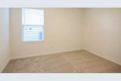 10706 Lavender Cotton Lane, Houston, TX 77016 - Photo 11