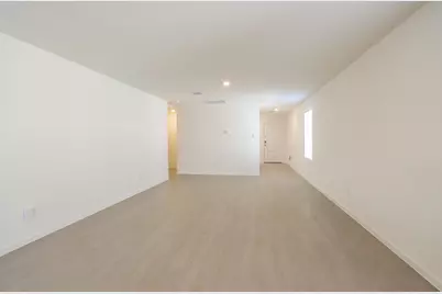 10706 Lavender Cotton Lane, Houston, TX 77016 - Photo 5