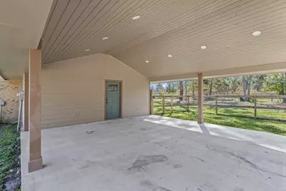 44271 Highway 105, Batson, TX 77519 - Photo 31