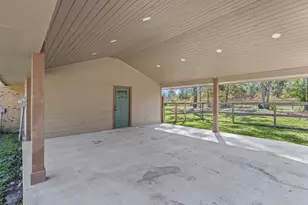 44271 Hwy 105, Batson, TX 77519 - Photo 31