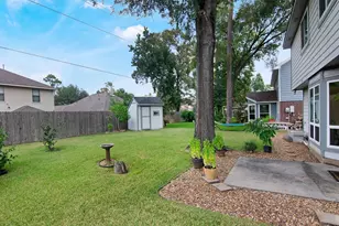 2407 Lexington Woods Dr, Spring, TX 77373 - Photo 9