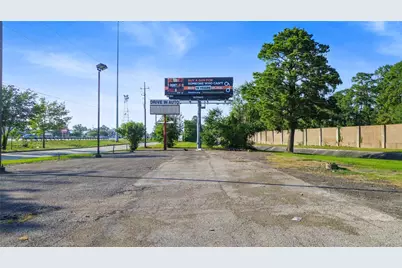 19002 Interstate 45, Spring, TX 77373 - Photo 3