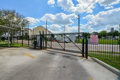 2120 Wilcrest Drive #125, Houston, TX 77042 - Photo 3