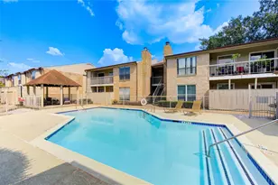 2120 Wilcrest Dr, Houston, TX 77042 - Photo 7