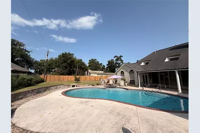 222 Pin Oak Drive, Baytown, TX 77520 - Photo 7