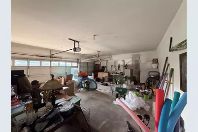 222 Pin Oak Drive, Baytown, TX 77520 - Photo 9