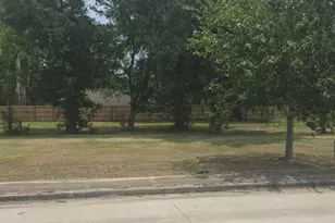 8702 Easthaven Blvd, Houston, TX 77075 - Photo 3