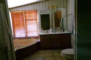 121 Lake Rd, Riverside, TX 77320 - Photo 17