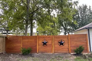 7338 Fauna St, Houston, TX 77061 - Photo 3