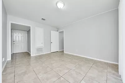 3806 Charriton Drive, Houston, TX 77039 - Photo 5