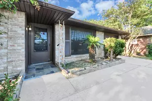 3806 Charriton Dr, Houston, TX 77039 - Photo 3