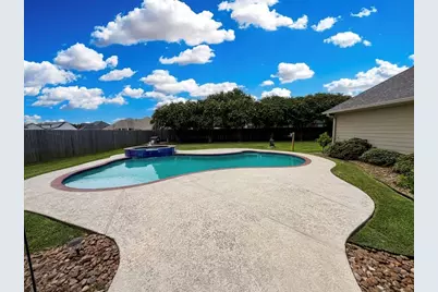 1113 Enchanted Oaks Drive, Angleton, TX 77515 - Photo 29