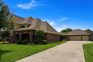 1113 Enchanted Oaks Dr, Angleton, TX 77515 - Photo 25